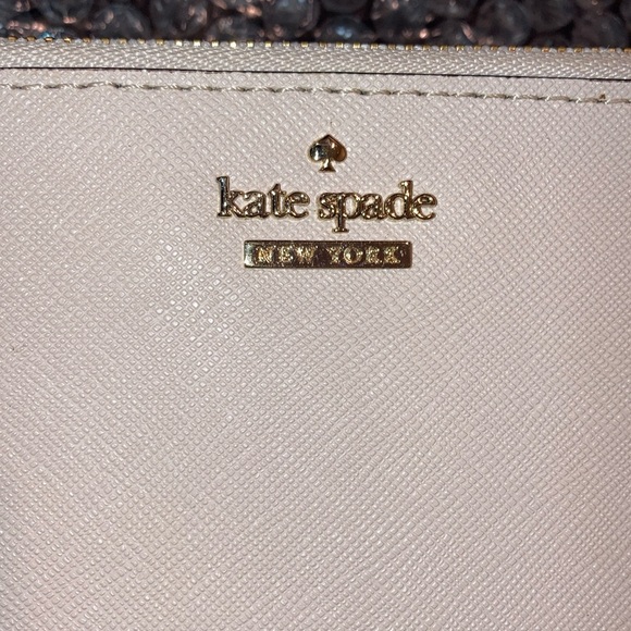 Kate Spade Pink Wristlet - Picture 3 of 13